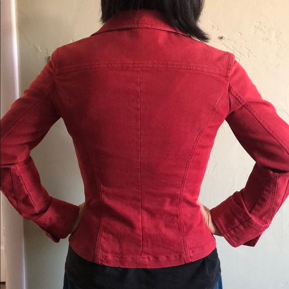 Short Jacket - Picture 5 of 5